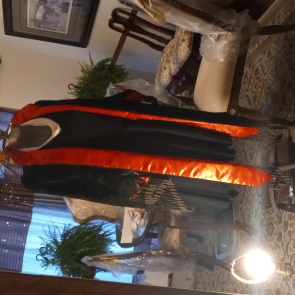 Coat - Picture 3 of 4